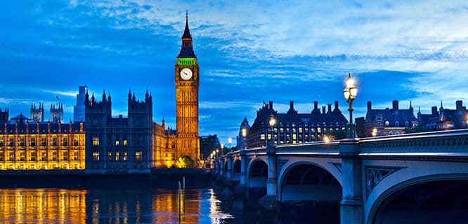 Big Ben and Westminster at dusk